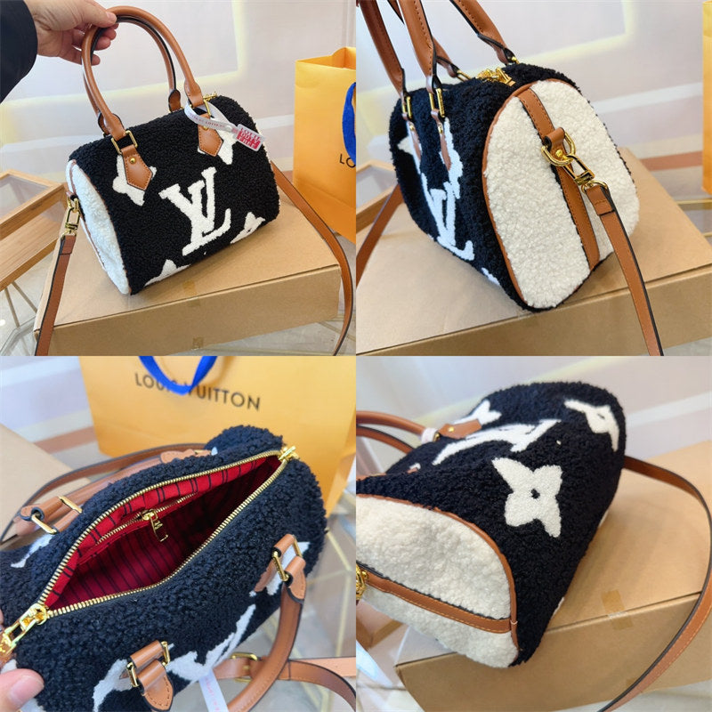 Louis Monogram Fall boots |bag set